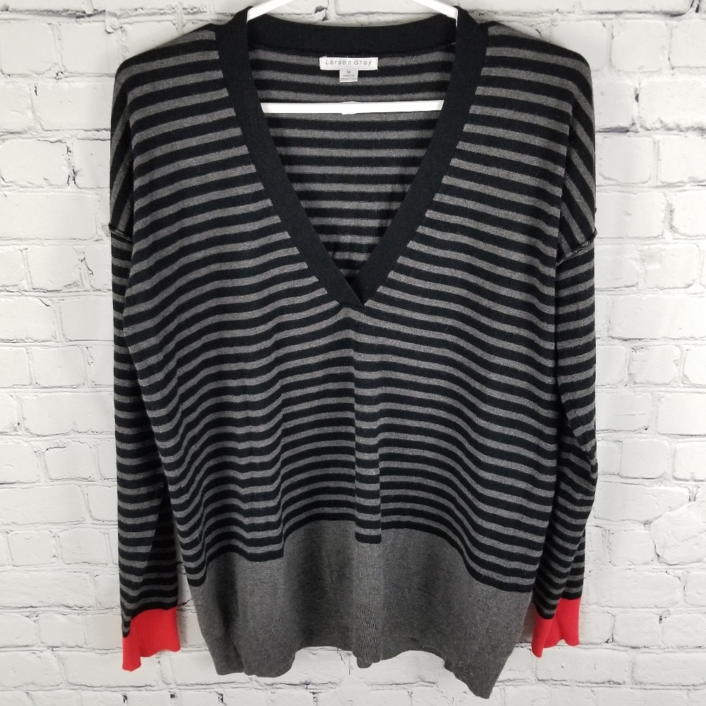 LARSEN GRAY | striped thin knit v-neck sweater